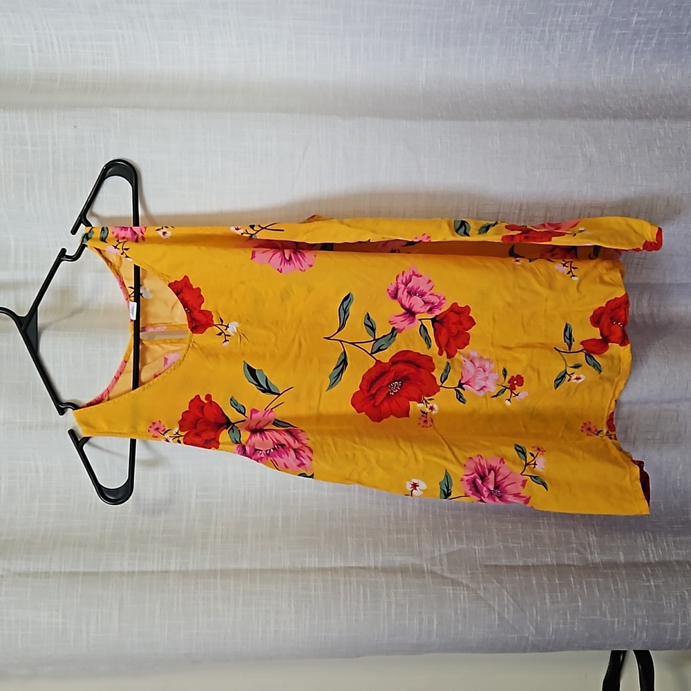 OLD NAVY TOP
